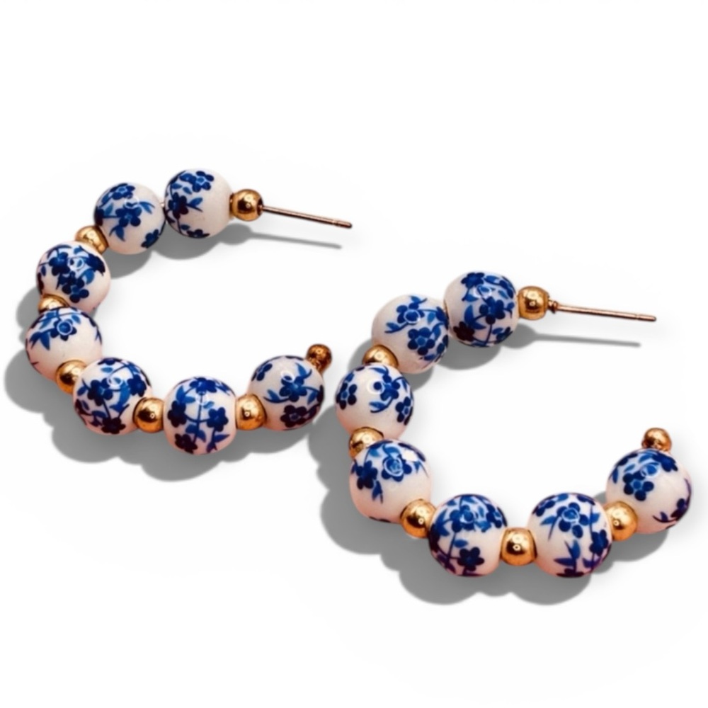 Handcrafted Blue & White Floral
Porcelain Beaded Open Hoop Earrings - Picture 8 of 9